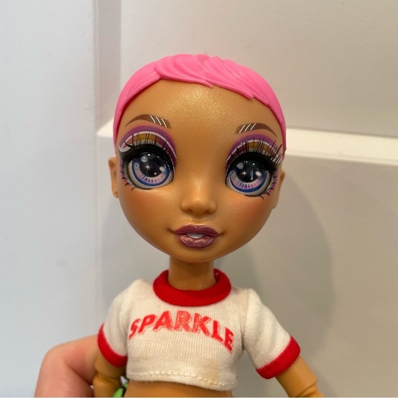 Rainbow High Doll Fashion Studio Avery Styles 11” - Picture 7 of 7